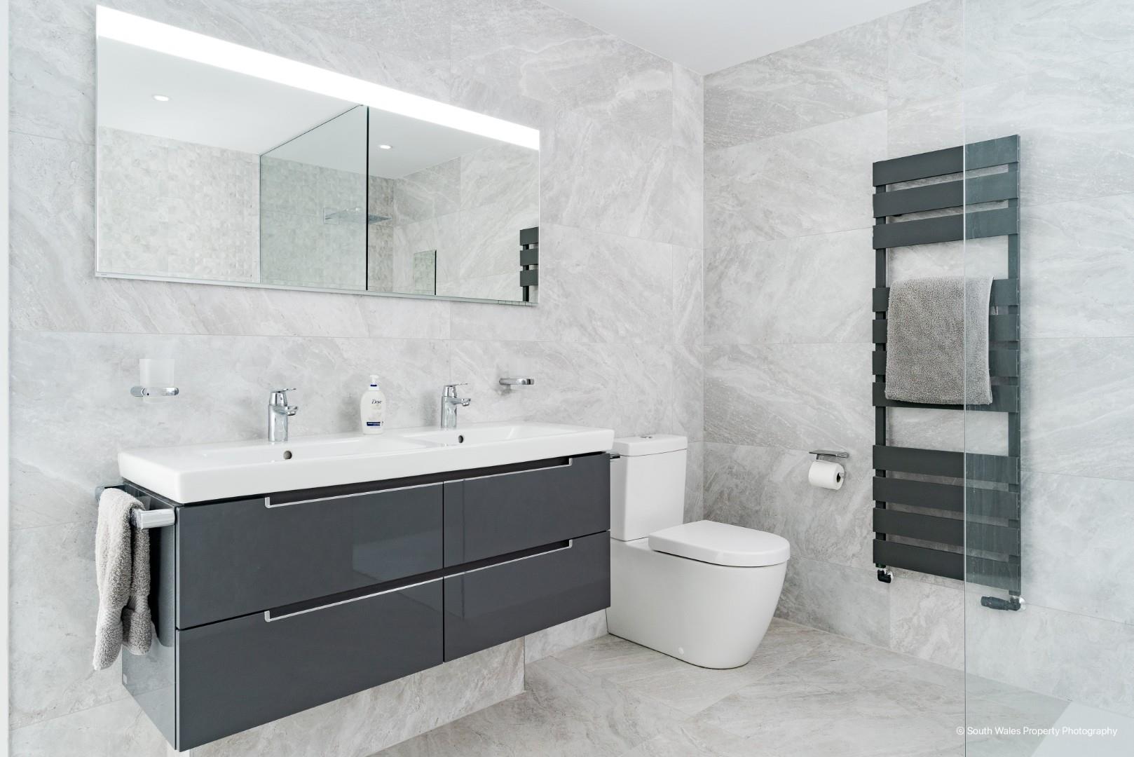 Middle Hill, Nr Llancarfan, Vale Of Glamorgan, CF62 3AD